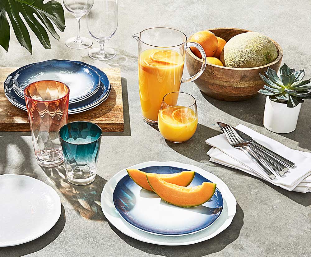 4 Tips for Smooth Entertaining on the Patio Gluckstein Home