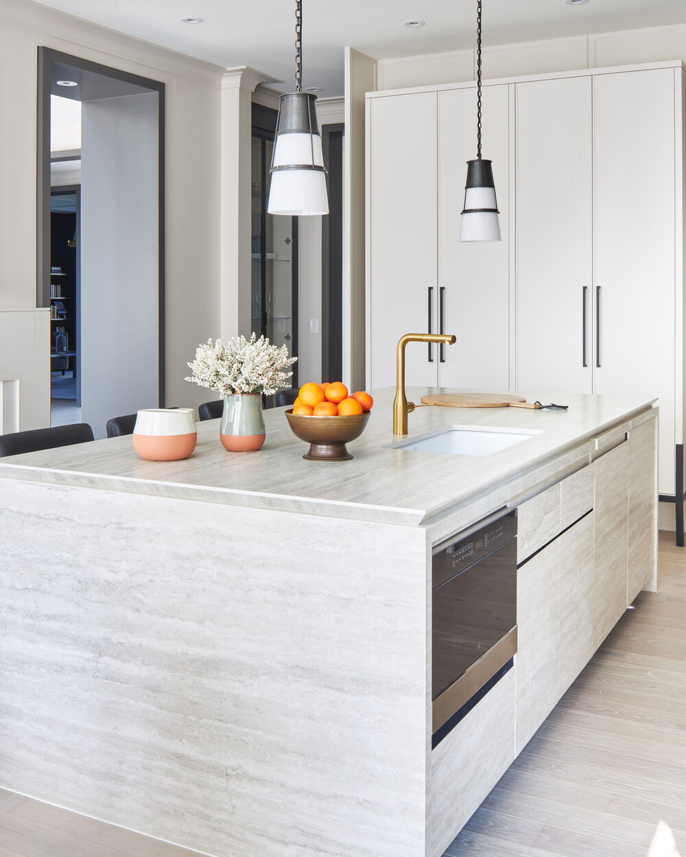 Warm neutral kitchen ideas GlucksteinHome