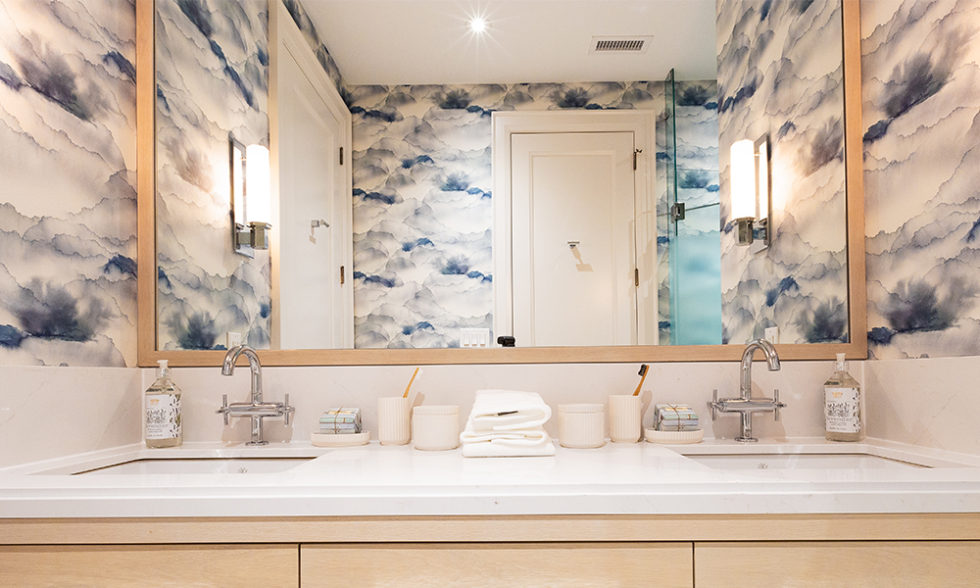5 Reasons to Consider Wallpaper for Your Next Project - Gluckstein Home
