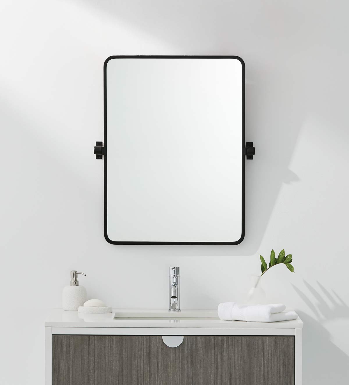 GlucksteinElements | Westbury Mirror