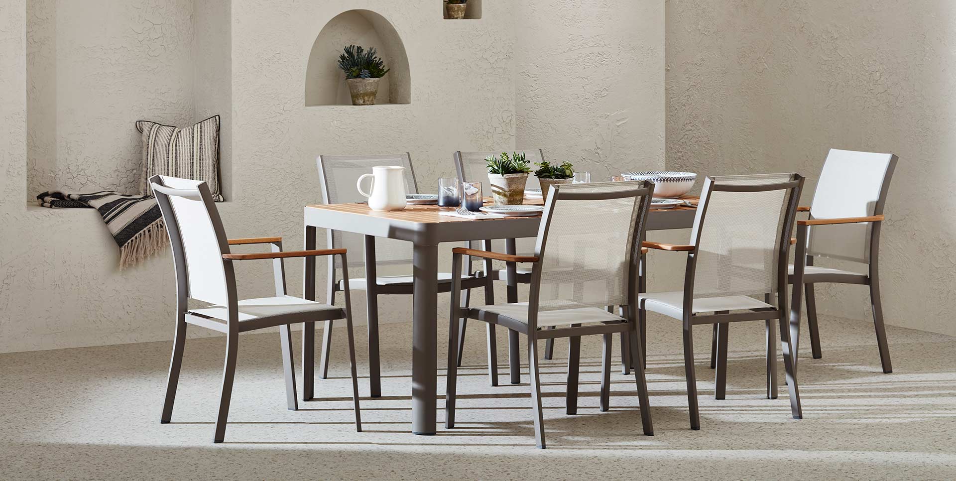 gluckstein patio dining set