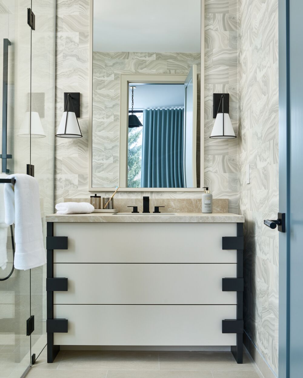 GlucksteinHome weekend bathroom makeover