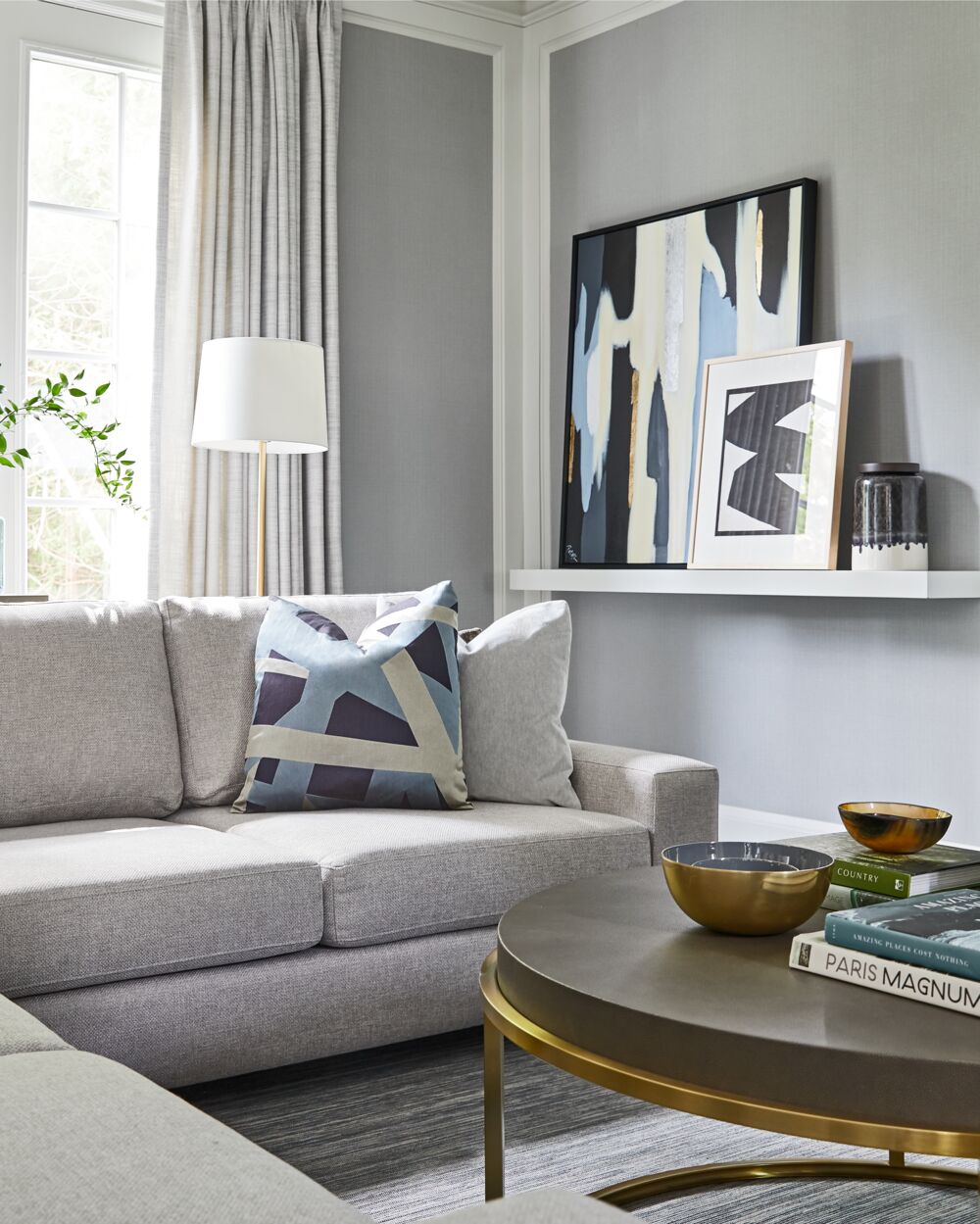 Ideas to display art GlucksteinHome leaning layered art