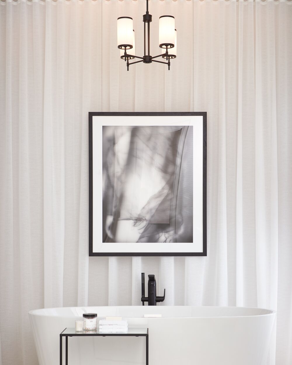 Ideas to display art over the bathtub GlucksteinElements Ashbury light fixture