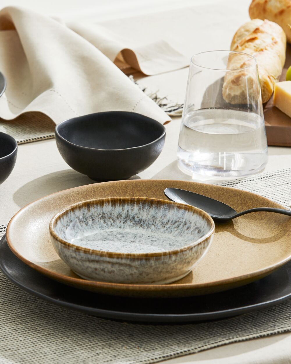 Villa inspired retreat GlucksteinHome Villa dinnerware