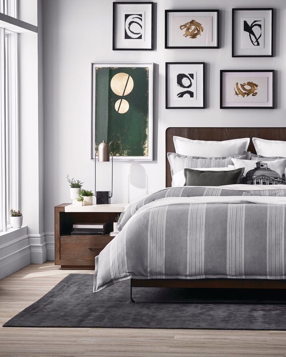 GlucksteinHome gallery art wall Como bedding