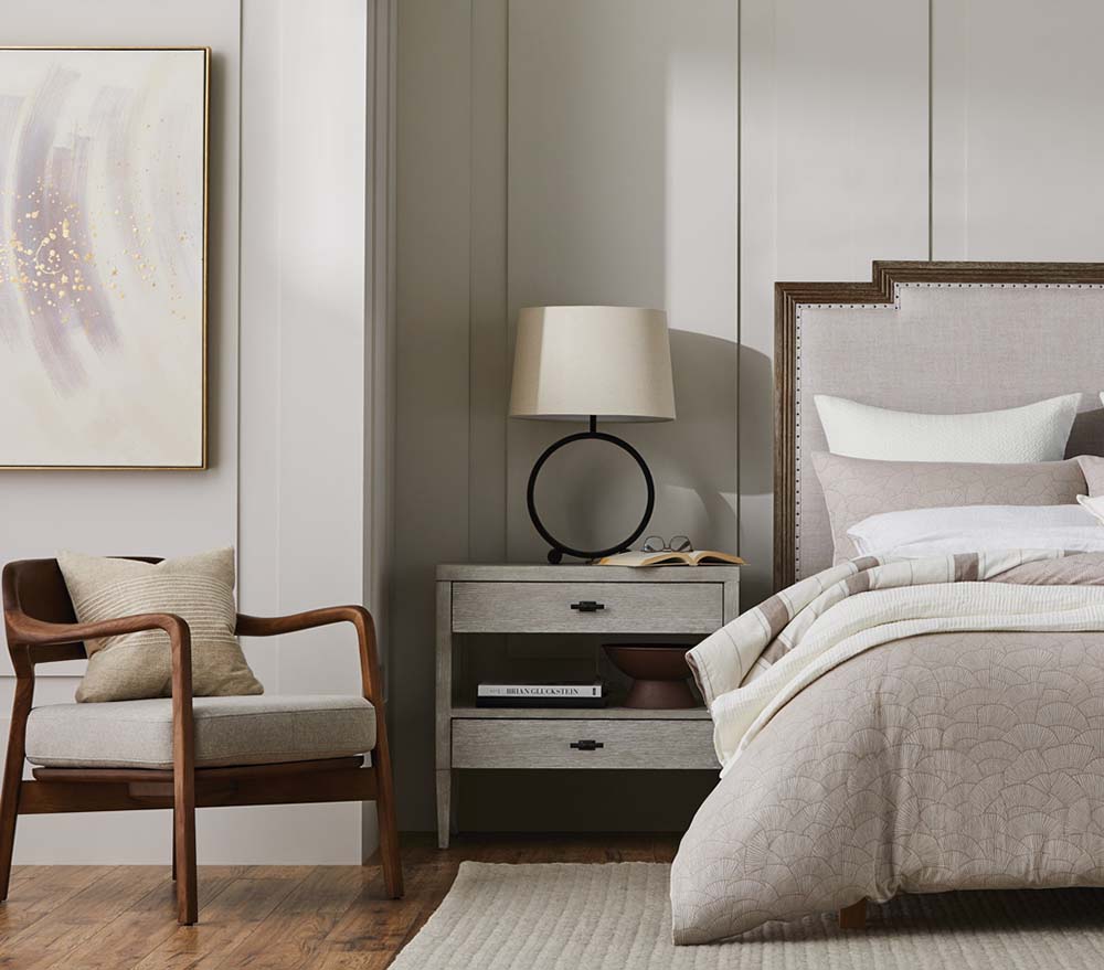 Neutral bedroom design