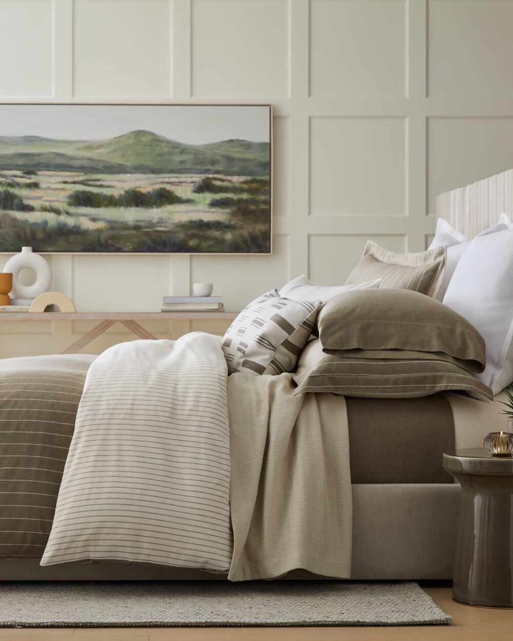 How to design a dreamy neutral bedroom