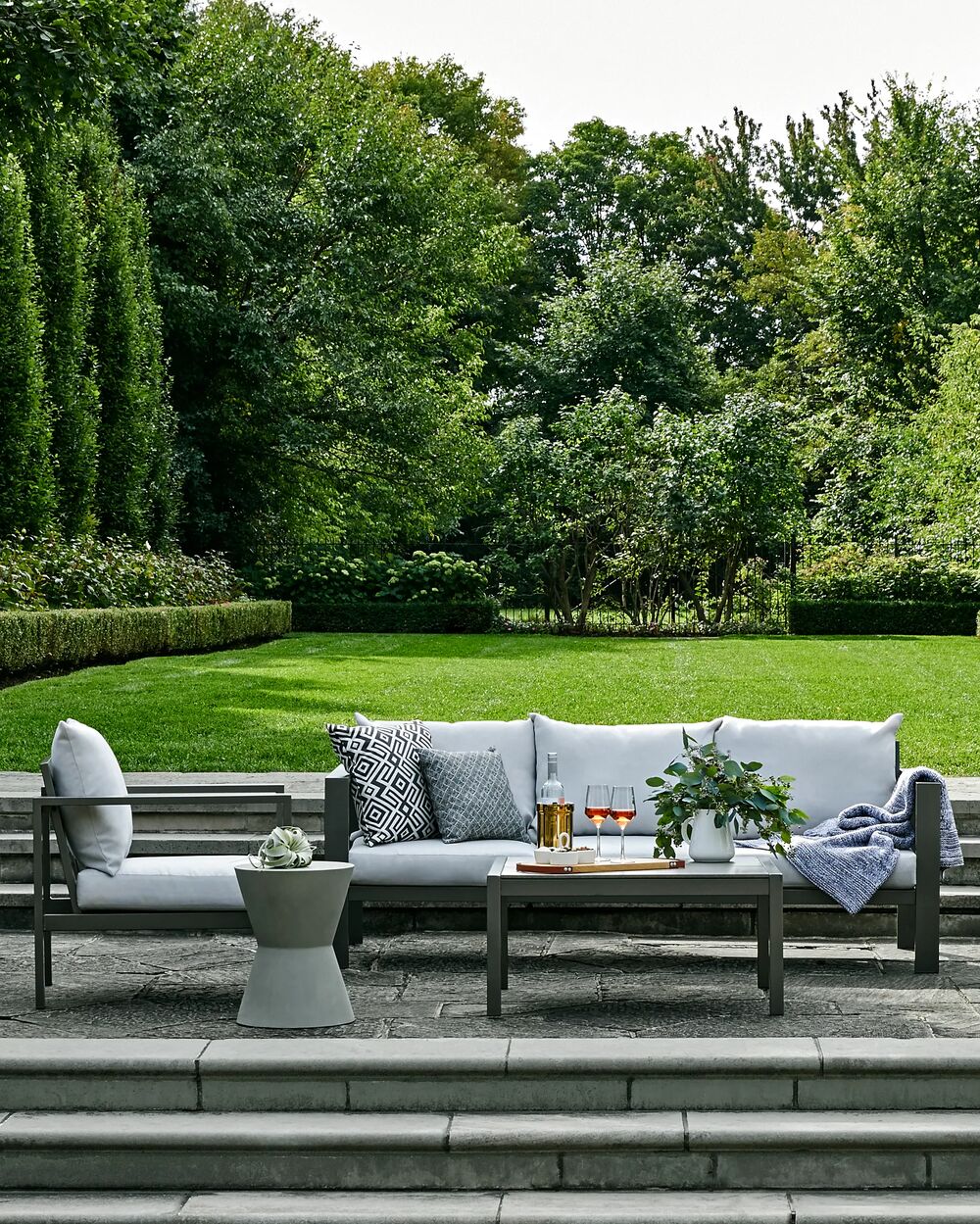 GlucksteinHome relaxing outdoor retreat patio