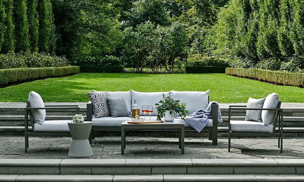 4 Steps to a Relaxing Outdoor Retreat