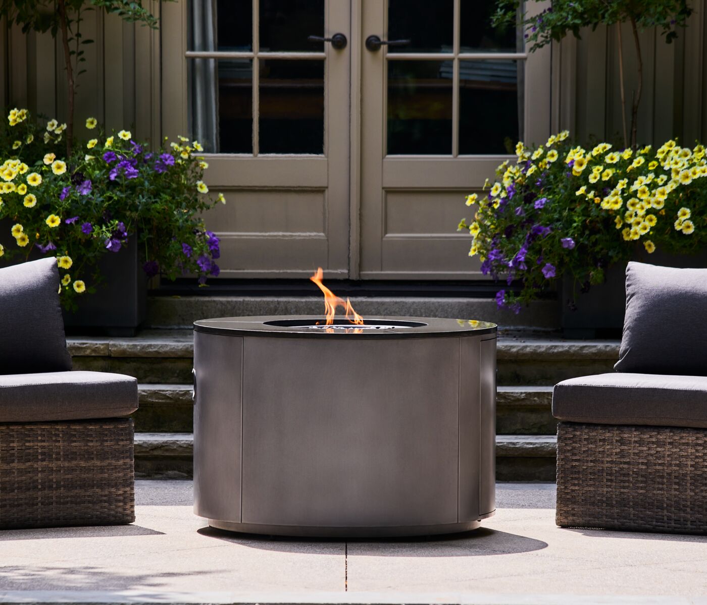 GlucksteinElements Benson Outdoor Patio Firepit