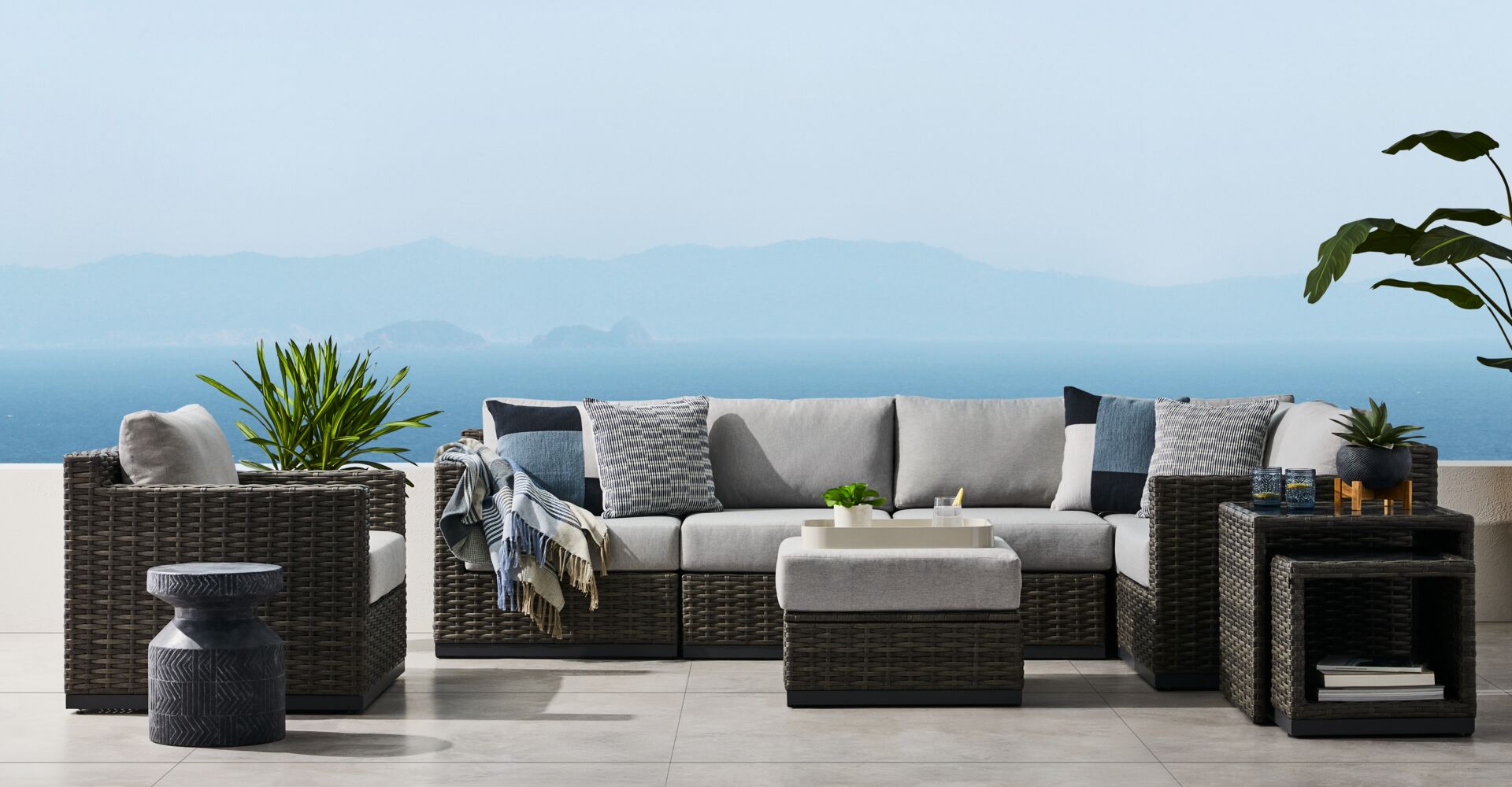 GlucksteinHome patio furniture Sedona conversation set