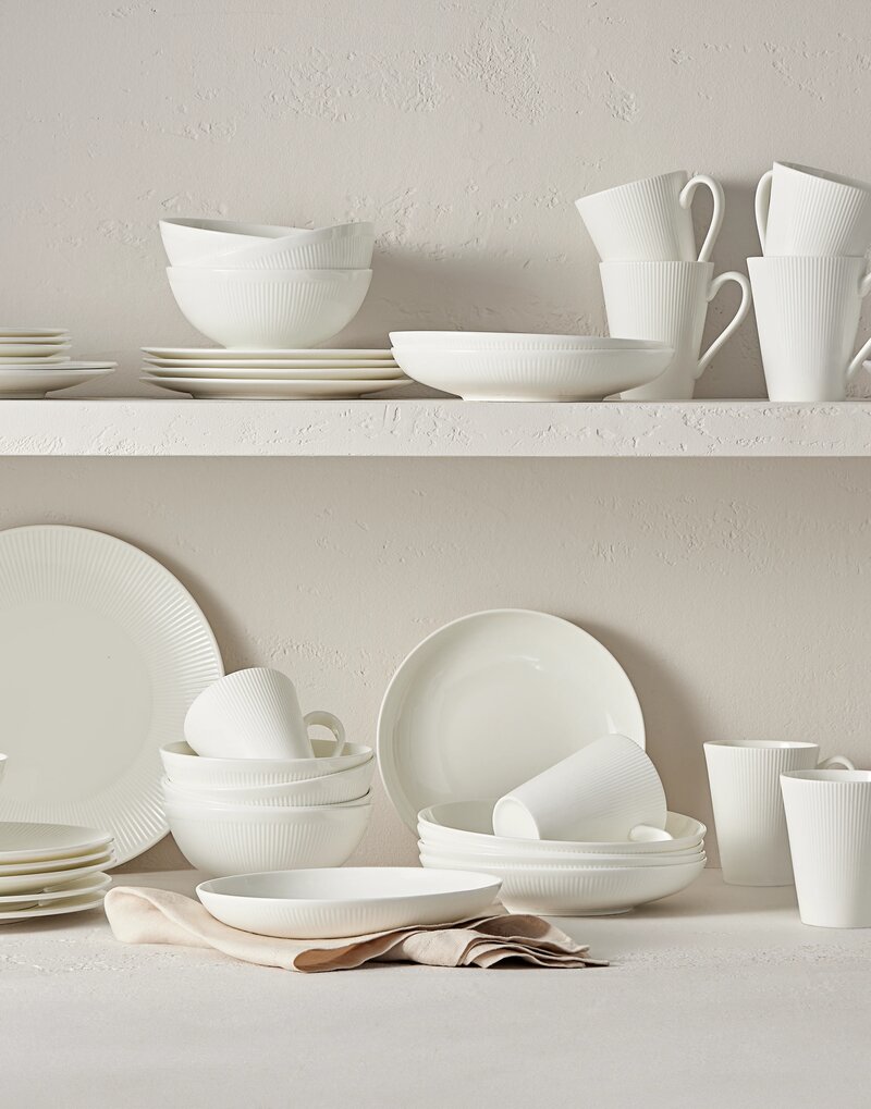 GlucksteinHome Delphine dinnerware