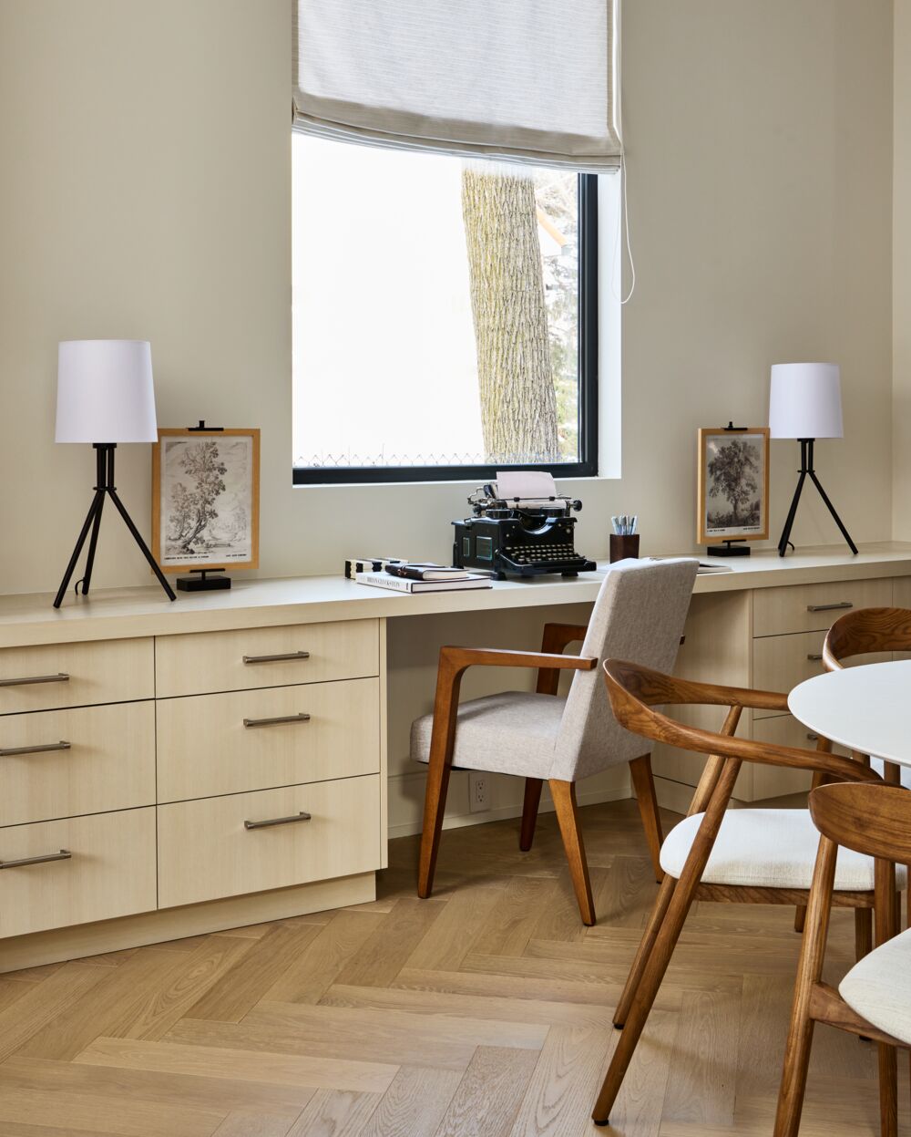 GlucksteinHome office cozy nook ideas Langley lamps