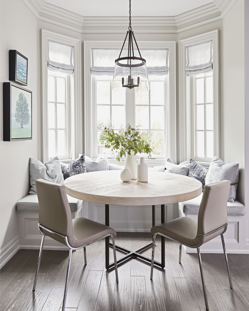 GlucksteinHome breakfast cozy nook ideas